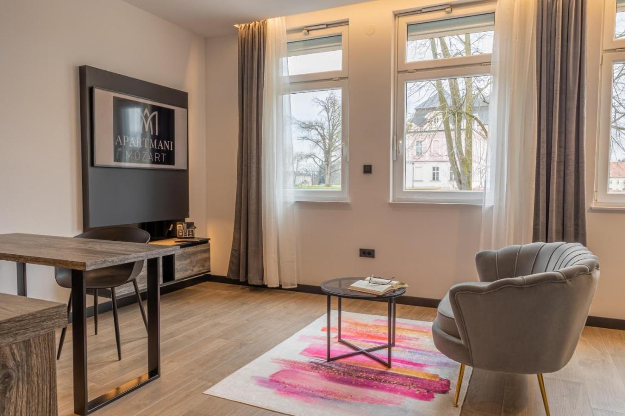 Apartmani Mozart-Centar Virovitica Eksteriør billede