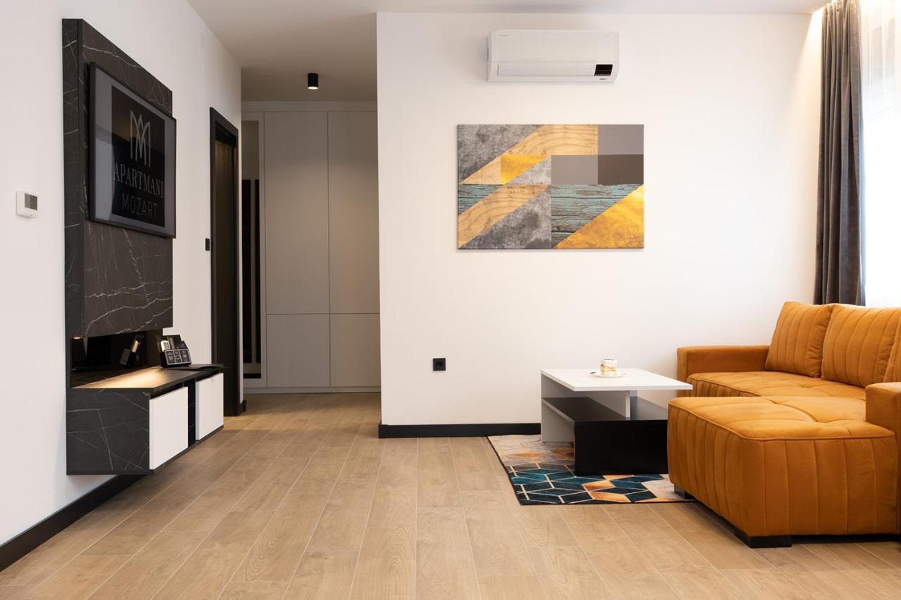 Apartmani Mozart-Centar Virovitica Eksteriør billede