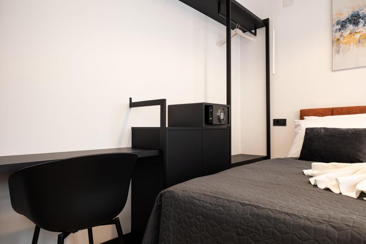 Apartmani Mozart-Centar Virovitica Eksteriør billede